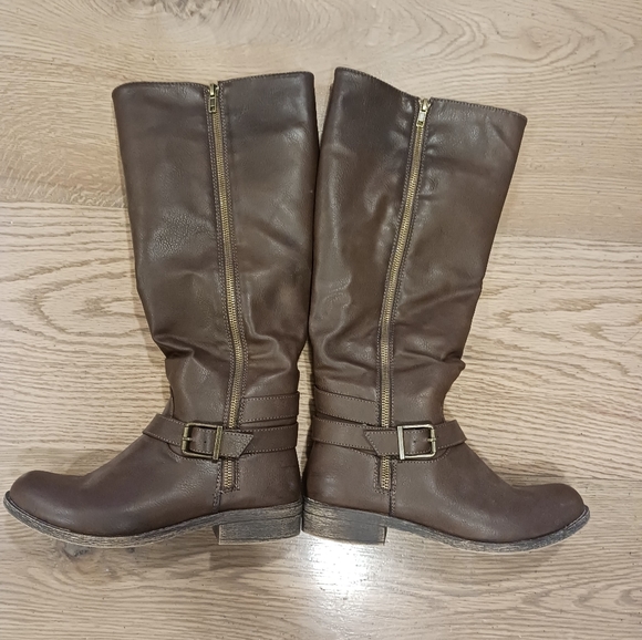 Didoa Faux Leather Zip Boot MSRP $49.95 - Picture 10 of 11